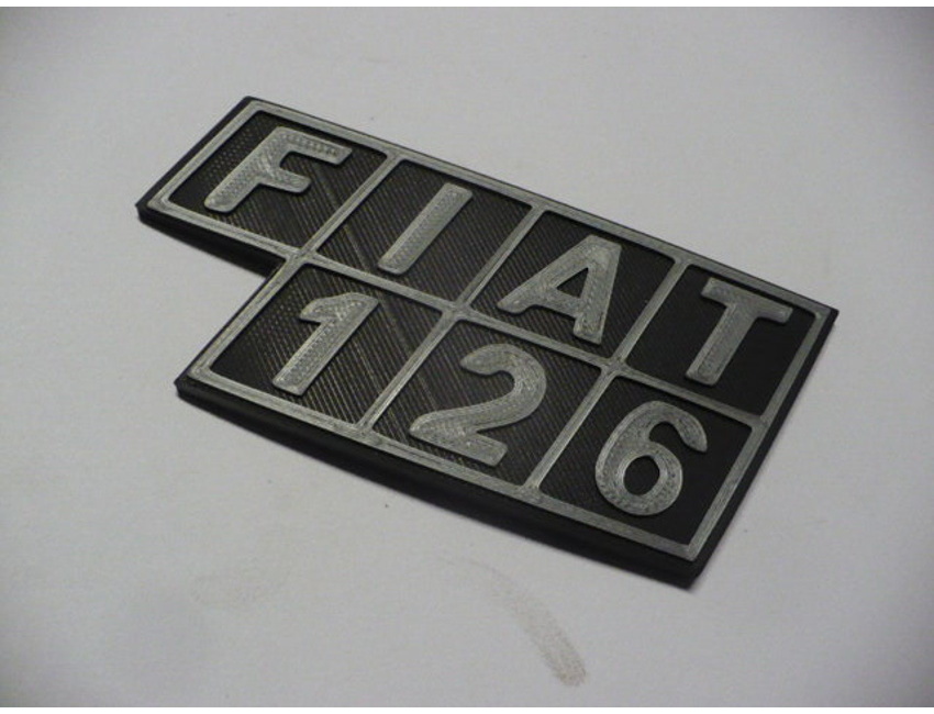 Znak Fiat 126 vyssi - replika